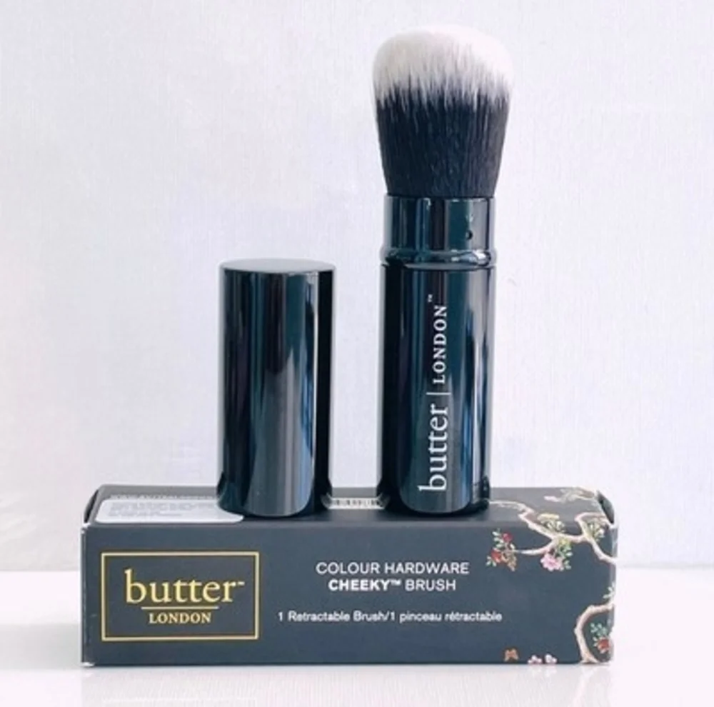 butter LONDON Colour Hardware CHEEKY Face Brush Blush Powder Travel Brush NIB